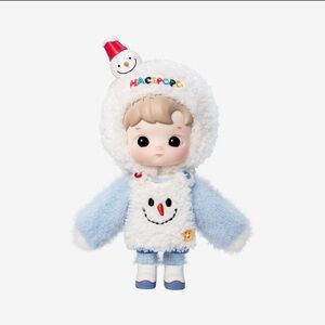 POP MART HACIPUPU Snowman is Coming Action Figure
